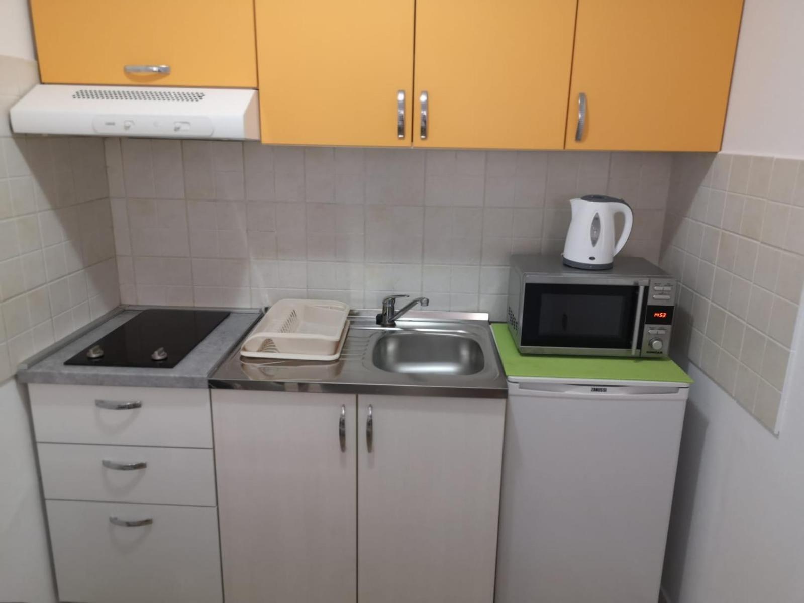 Apartment Asja Old City Center プーラ エクステリア 写真